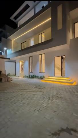 Quick Sale: Ultra-Luxury 6-Bedroom Smart Detached Duplex with Guest Chalet in Maitama, Abuja