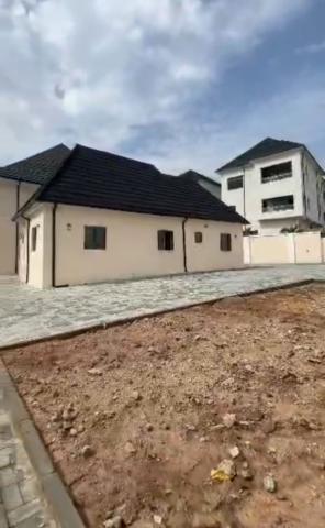 Luxury 5-Bedroom Detached Duplex with Guest Chalet & BQ on 1,000sqm in Guzape, Abuja