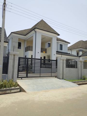 5-Bedroom Duplex with BQ & Pool for Sale – Sunnyvale Road, Abuja
