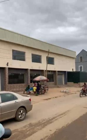 Prime Commercial Warehouse for Sale – Mararaba Expressway