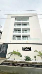 Power Homes and Apartments