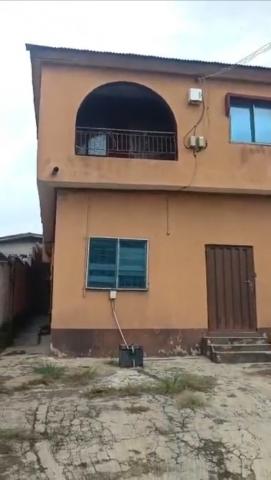 Vacant 5-Flat Residential Investment Property for Sale in Mosan, Ipaja