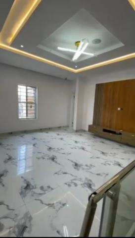 Luxury 5-Bedroom Duplex with Pool & Cinema, Lekki