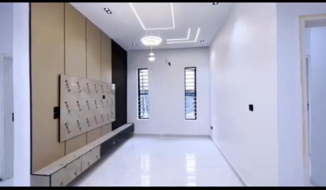 Luxury 5-Bedroom Fully Detached Duplex with BQ & Swimming Pool for Sale in Ikota GRA, Lekki