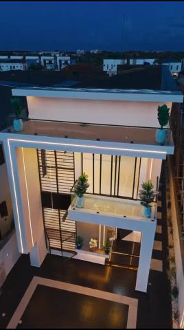 Luxury 5-Bedroom Fully Detached Duplex with Gym, Swimming Pool & BQ for Sale in Ikota, Lekki