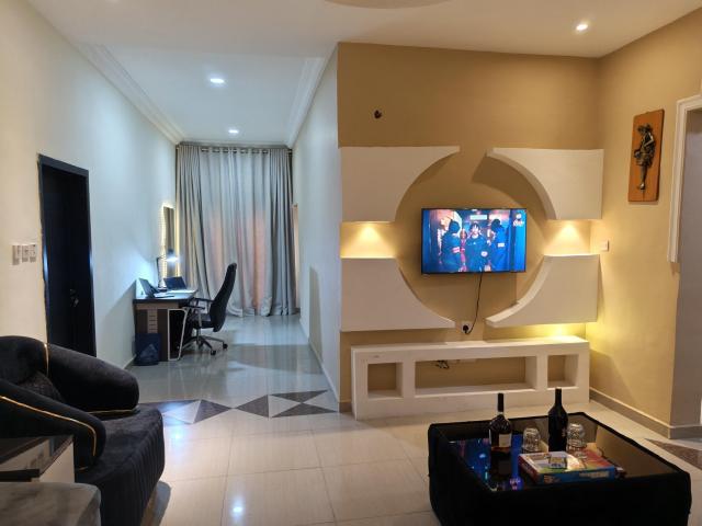 Premium 2-bedroom serviced apartment