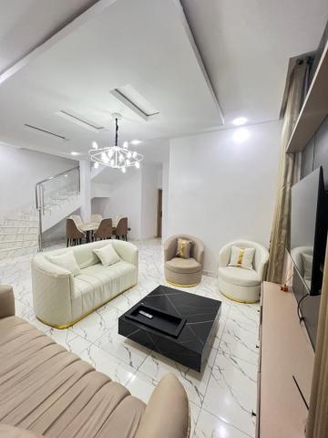4 Bedroom Duplex (Shortlet)