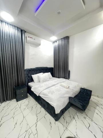 4 Bedroom Duplex (Shortlet)