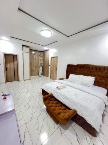 4 Bedroom Duplex (Shortlet)