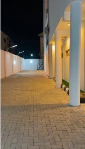 20-Room Fully Furnished Hotel with Rooftop Lounge & Indoor Pool for Sale in Utako/Mabushi, Abuja