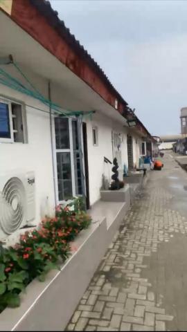 2 Office Spaces for Sale at HFP Eastline Shopping Complex, Abraham Adesanya, Ajah – ₦45 Million Net