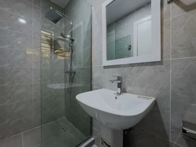 Serviced Furnished 1-Bedroom Apartment for Short Let in Oniru, Victoria Island