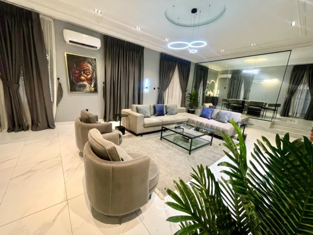 Luxury 2-Bedroom Penthouse with Elevator – Fully Equipped & Furnished