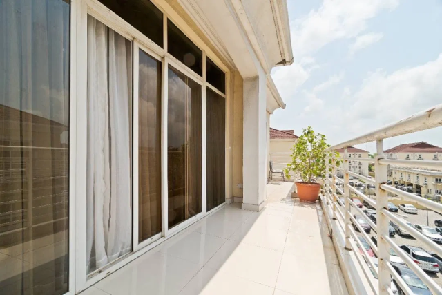 Serviced 2-Bedroom Furnished Apartment with Swimming Pool in Lekki Phase 1