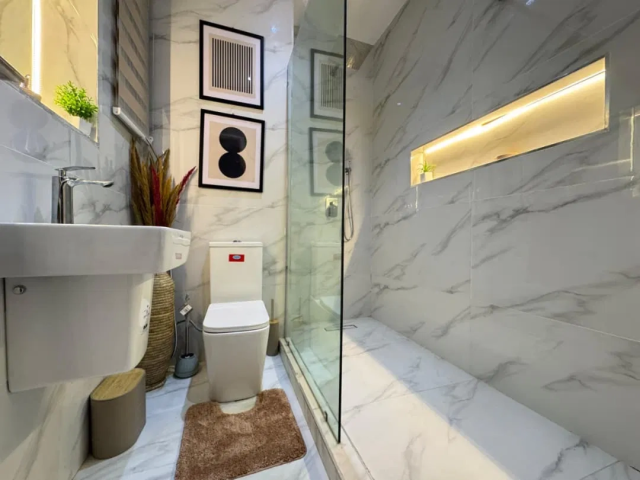 Beautiful 2-Bedroom Short-Let Apartment in Lekki Phase 1