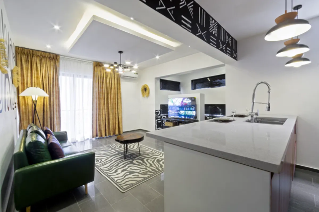1 Bedroom Afrohemian Luxury Retreat in Ikate Elegushi, Lekki