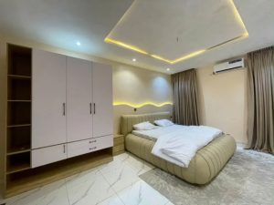 Luxury 1-Bedroom Minimalist Serviced Apartment in Ikeja