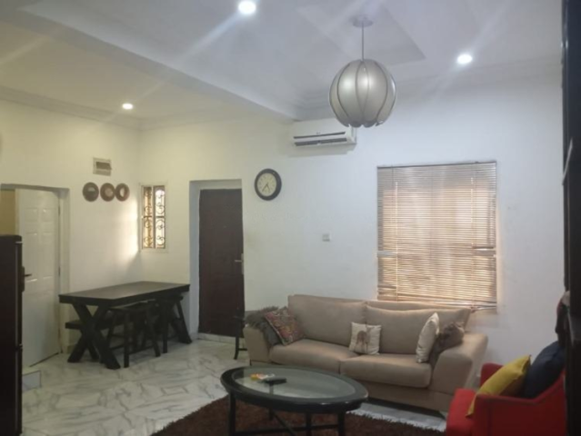 Furnished & Serviced 1-Bedroom Apartment with Regular Power Supply in Lekki