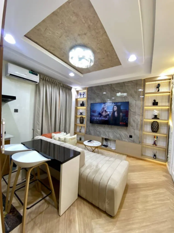 Luxury 1-Bedroom Serviced Apartment in Lekki Phase 1