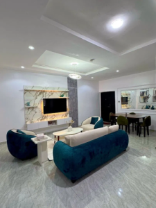 Luxury 2-Bedroom Short-Let Apartment