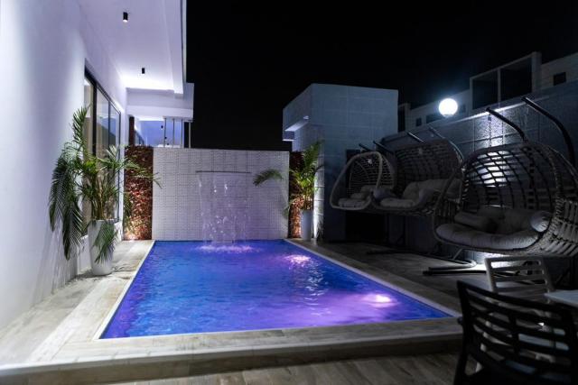 Silken Charcoal I Party Crib in Lekki
