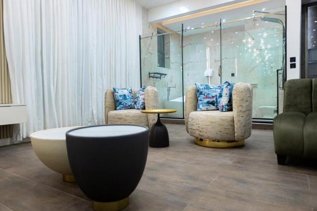 Silken Charcoal I Party Crib in Lekki