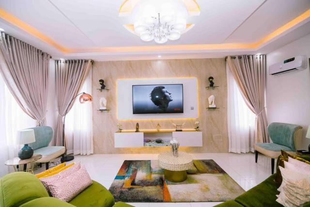 Sophia's 5 Star Short let Apartment in Lekki