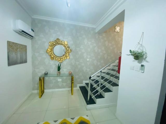 The Stephens 5 Star Short let Apartment in Lekki