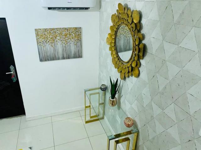 The Stephens 5 Star Short let Apartment in Lekki
