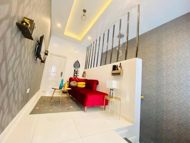 The Stephens 5 Star Short let Apartment in Lekki