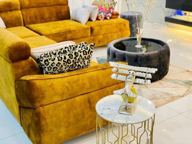 The Stephens 5 Star Short let Apartment in Lekki