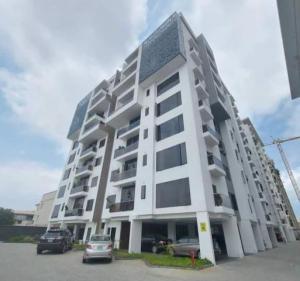 4-BEDROOM APARTMENT