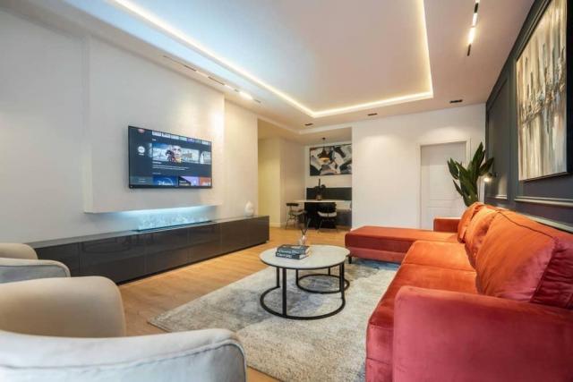 2 Bedroom luxury apartment