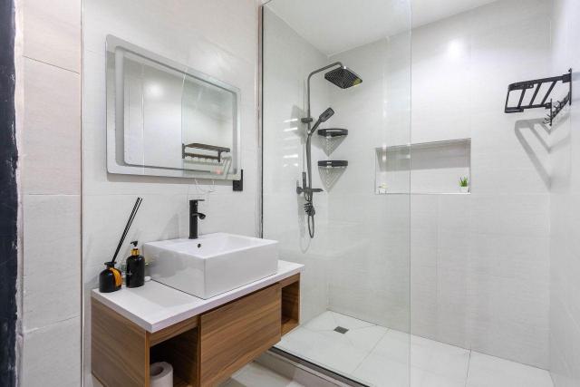 3 bedroom Maisonette