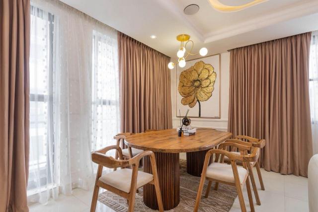 3 bedroom Maisonette