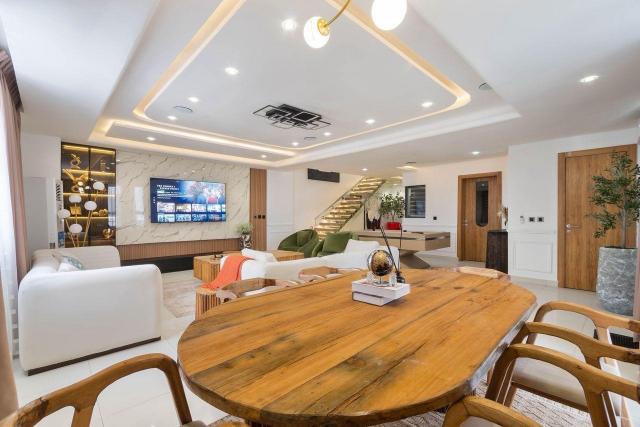 3 bedroom Maisonette