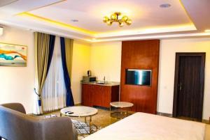 Serviced apartment for long and short term stays