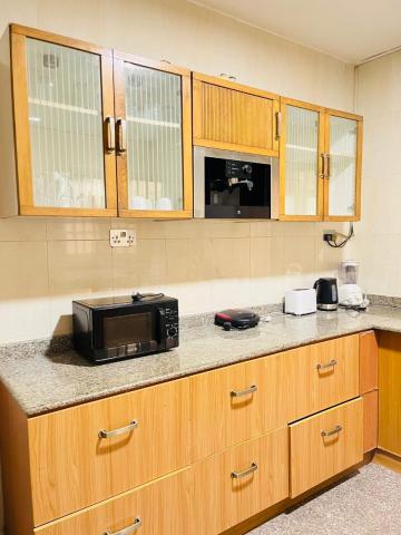 Fully Furnished 2-Bedroom Flat in Lekki Phase 1 (Front Downstairs)