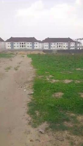 Prime Commercial Land for Office Development (4000sqm) For Sale in Jahi, Abuja
