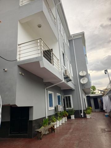 Spacious 2-Bedroom Flat for Rent in Osapa London, Lekki