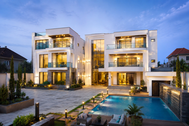 Luxury 7-Bedroom Smart Mansion with Pool & Elevator for Sale in Asokoro Diplomatic Zone
